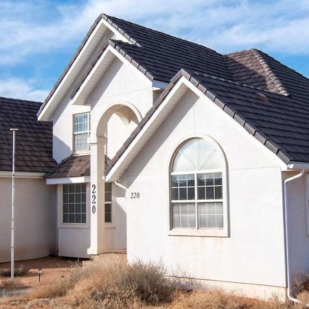 עמוד Wahweap Ranch - 8-Bedroom Lake Powell Vacation House מראה חיצוני תמונה